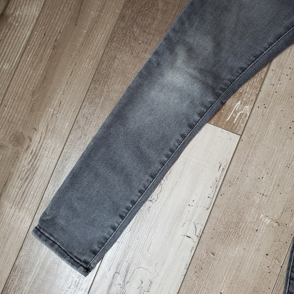 Gap Denim Size 7 Gray Stretch Skinny Jeans Distressed NWOT - Picture 12 of 13